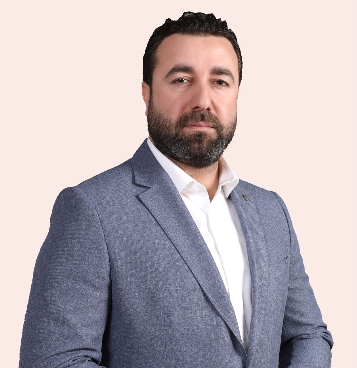 الطاف عساف حنيحن